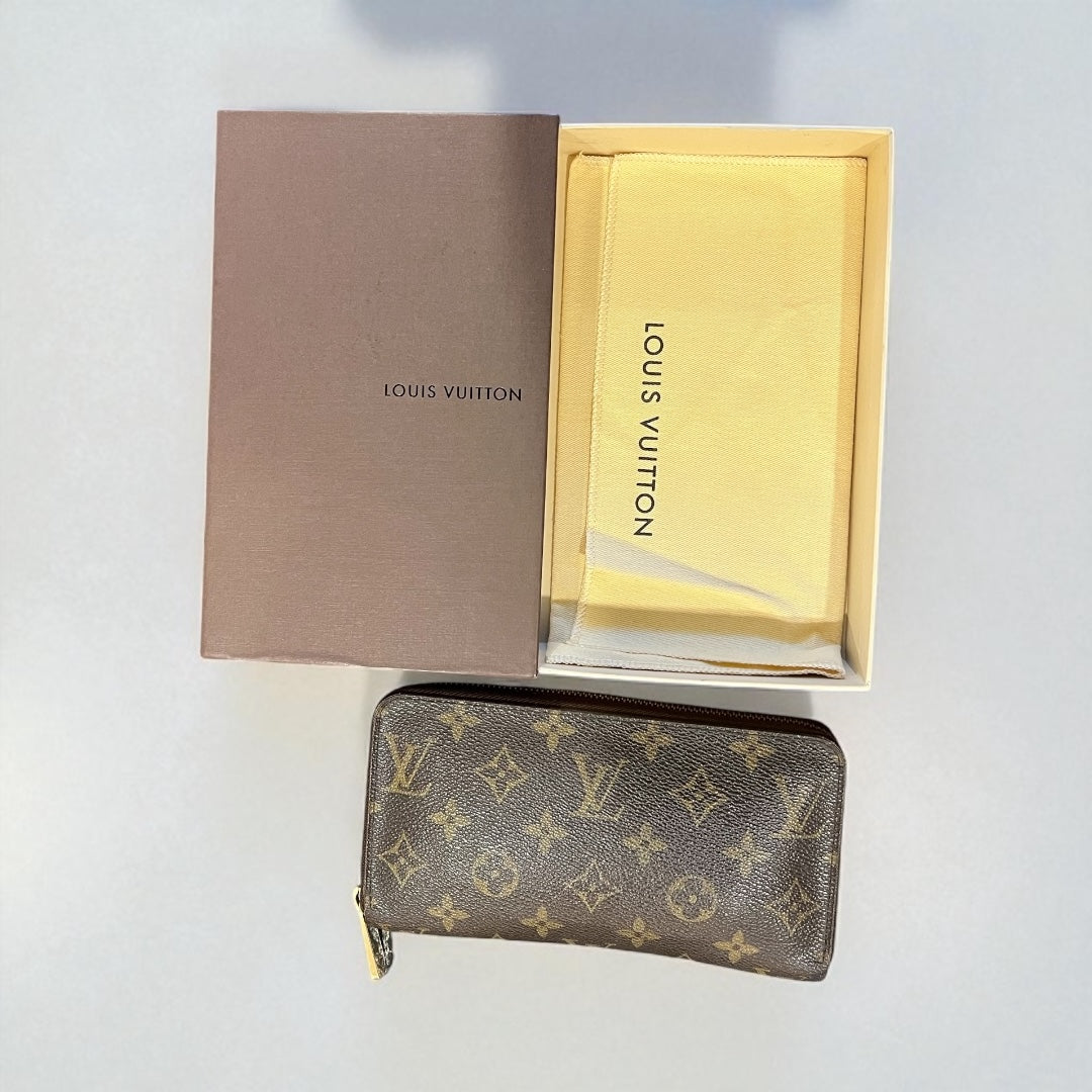 Louis Vuitton Zippy Wallet Monogram Canvas | Authentic 2007