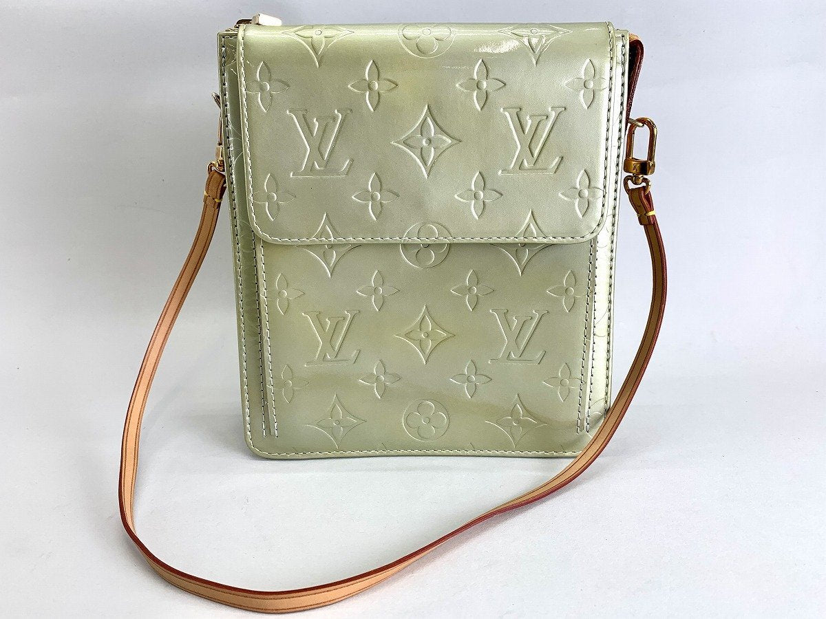Louis Vuitton Vernis Thompson Street Crossbody Bag – Pearl Green